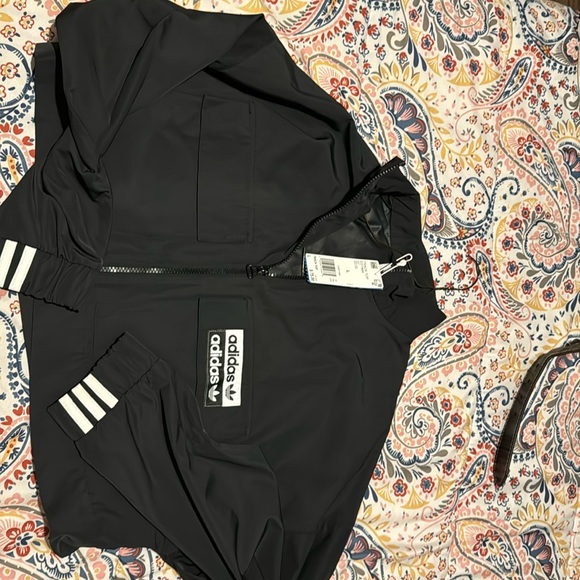 Adidas Crop Top Jacket - Picture 1 of 3